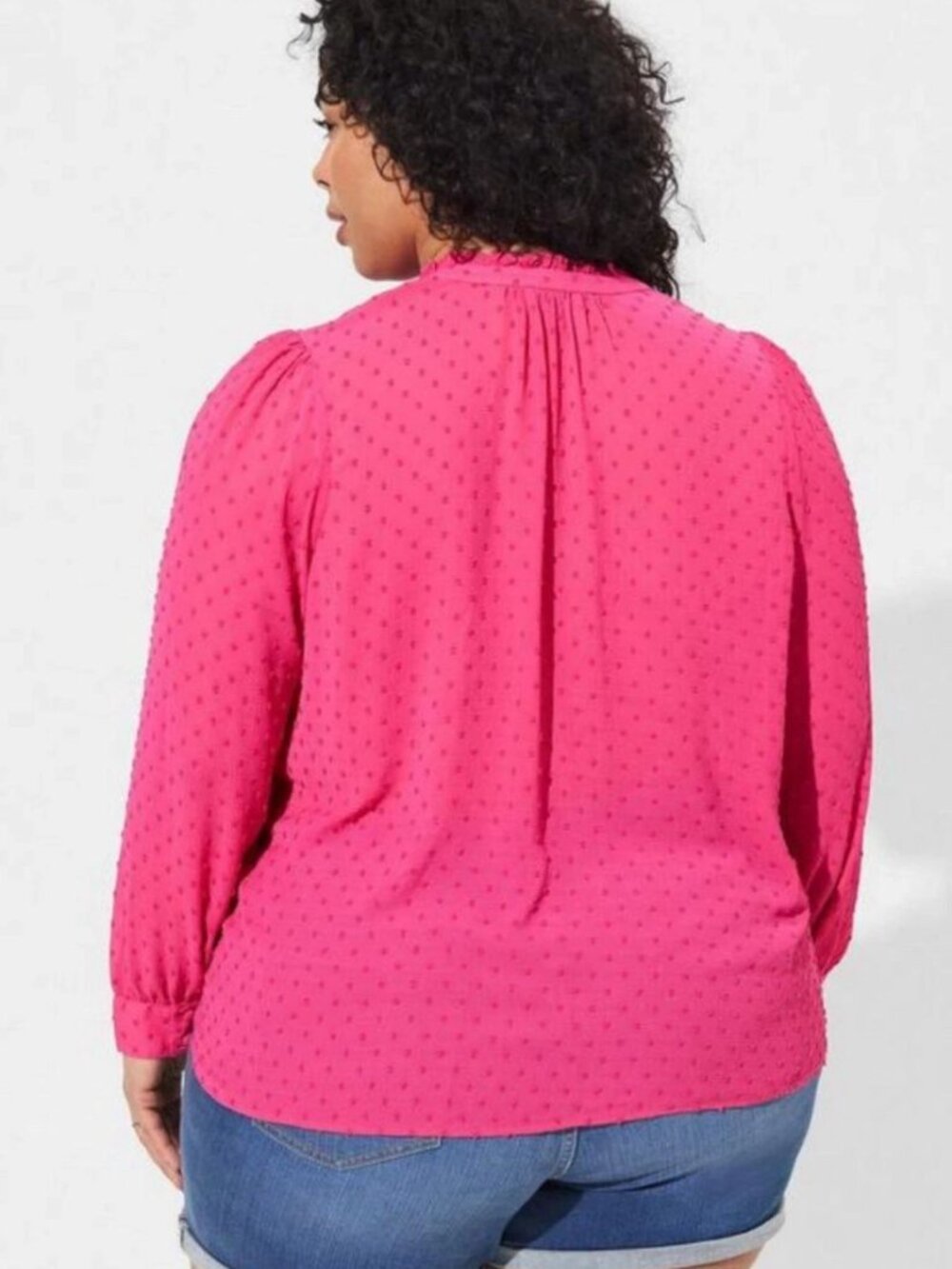 Torrid 1 Chiffon Swiss Dot Blouse Ruffle Neck Tie Front Top Pink 1X Crochet Lace - Picture 3 of 9